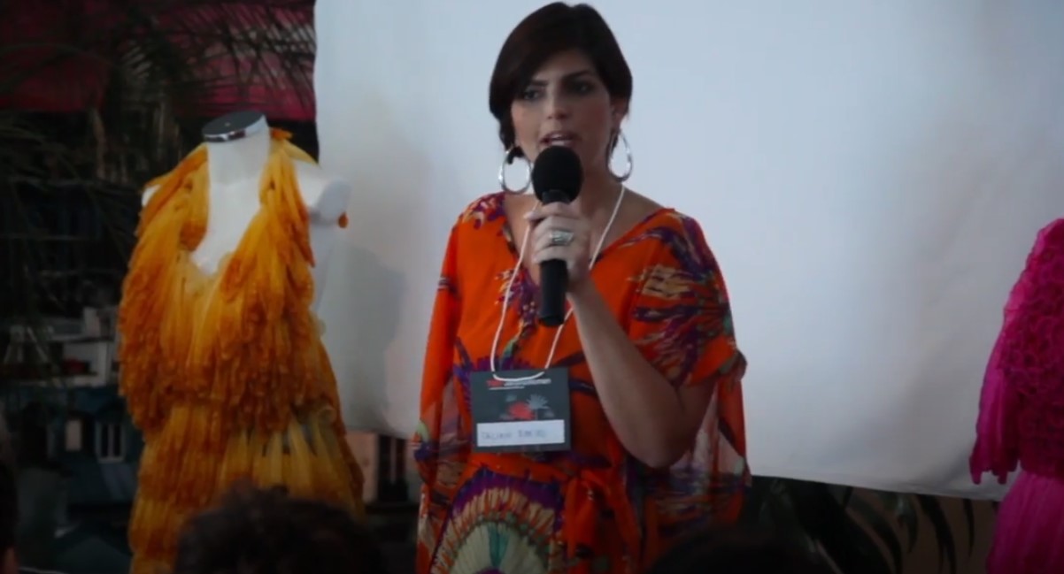 Kareemi palestrando no evento TEDx